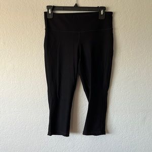 Black quarter calf leggings